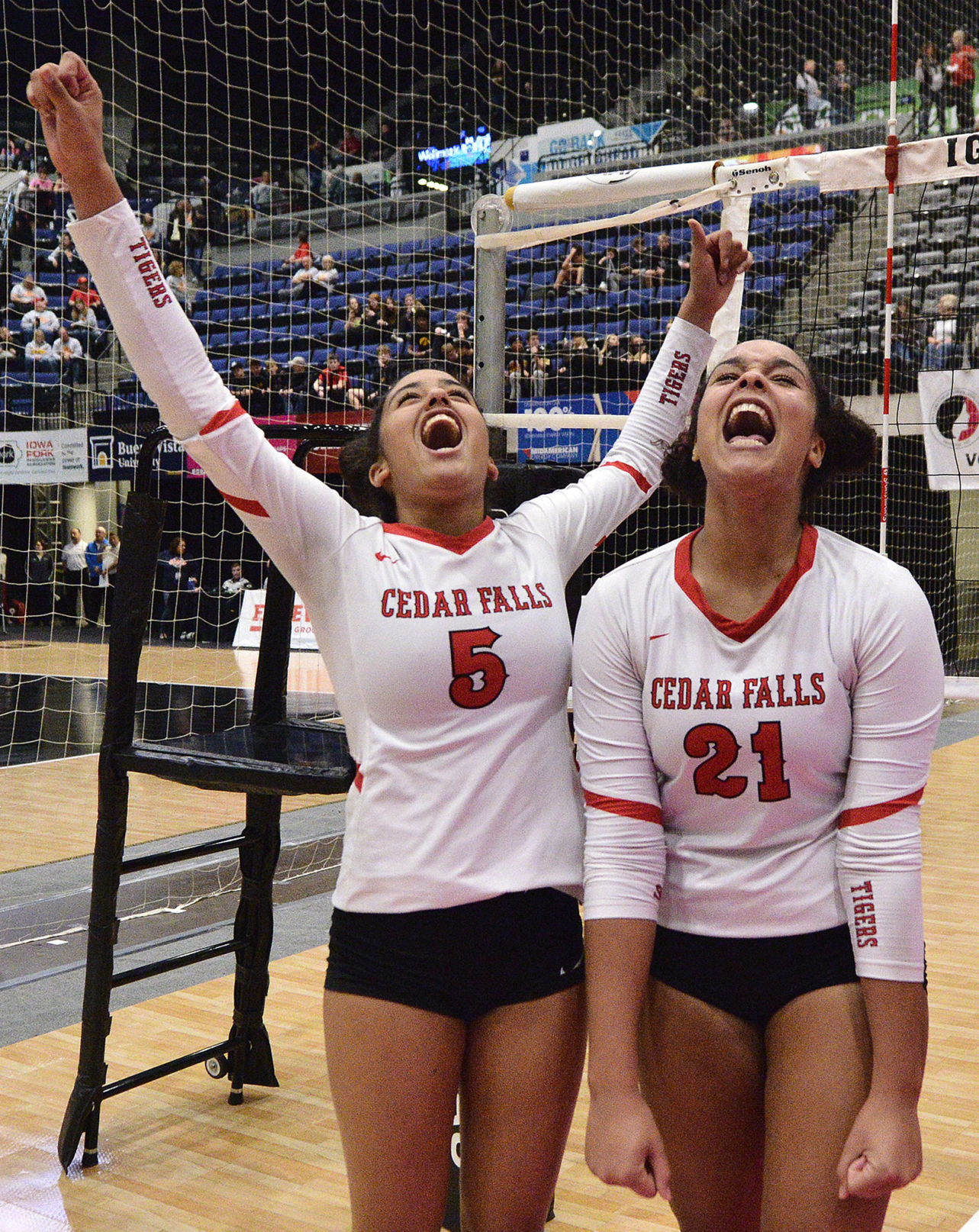 Cedar Falls vs Ankeny state volleyball